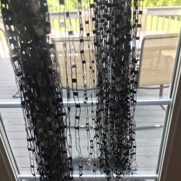 Sparkle Scarf Knotted Center Grey - Picture 4 of 6